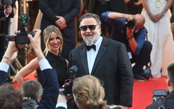 Oskar-Preisträger Russell Crowe: «Wenn du am Nachmittag einen Smoking trägst, vergiss nicht die Blackfin-Sonnenbrille!»